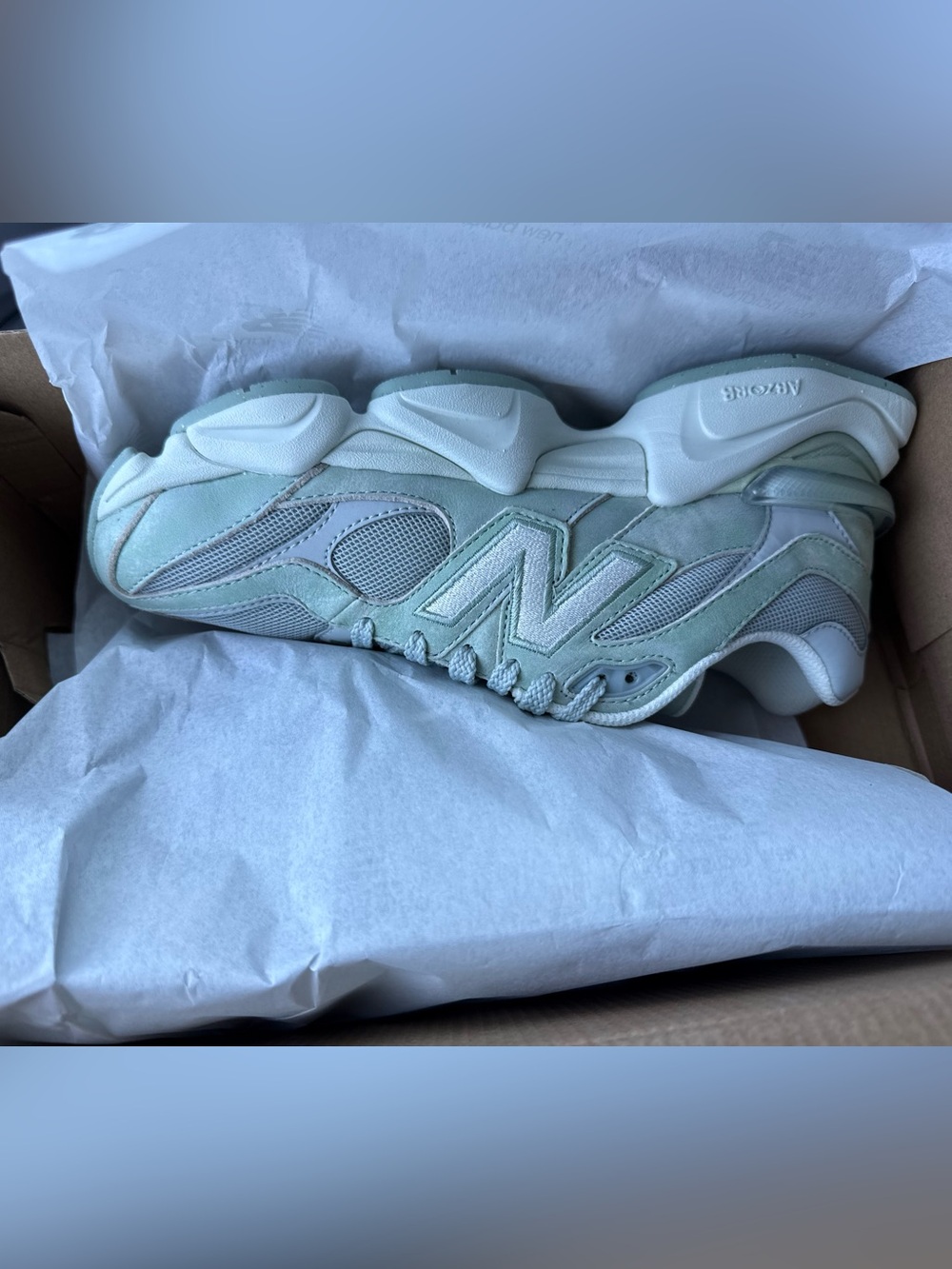 New Balance Gender Inclusive 9060 Sneakers